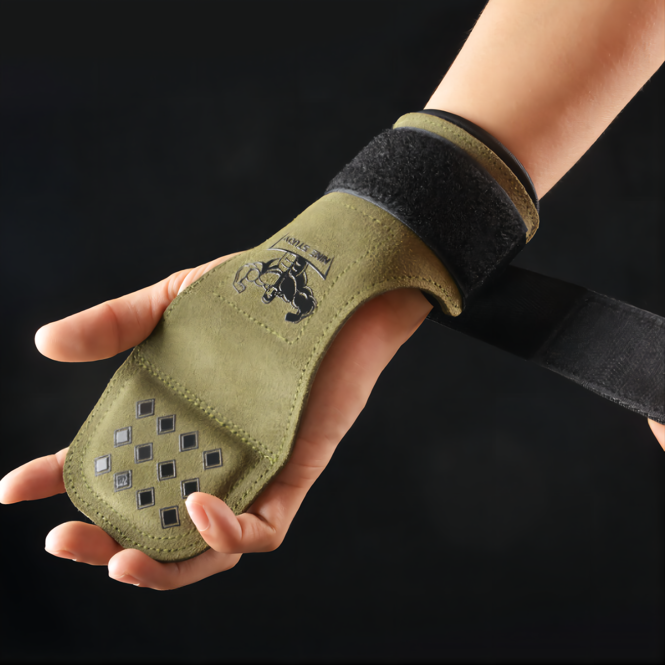 New Leather Gym Gloves Pull-up - Crossfit Equipment recension och pris