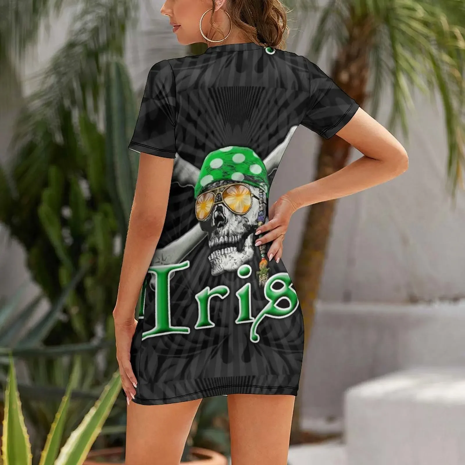 Irish Pirate Skull and Cross B - Crossfit Event recension och pris