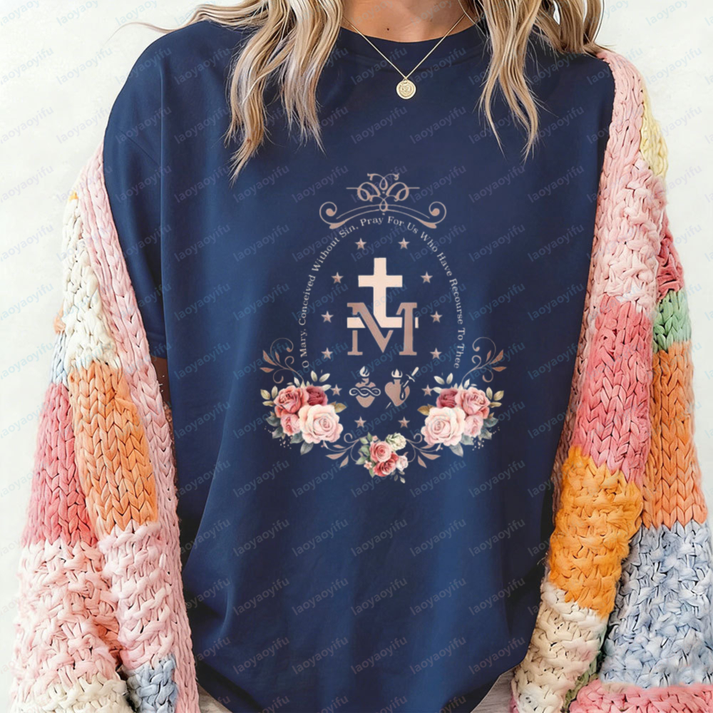 Floral Marian Cross T-Shirt Ca - Crossfit Event recension och pris